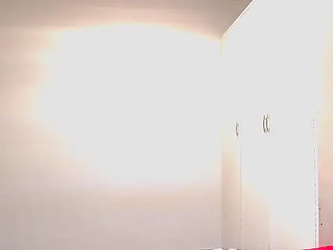 Chat +18 de Xoli_11 ao vivo