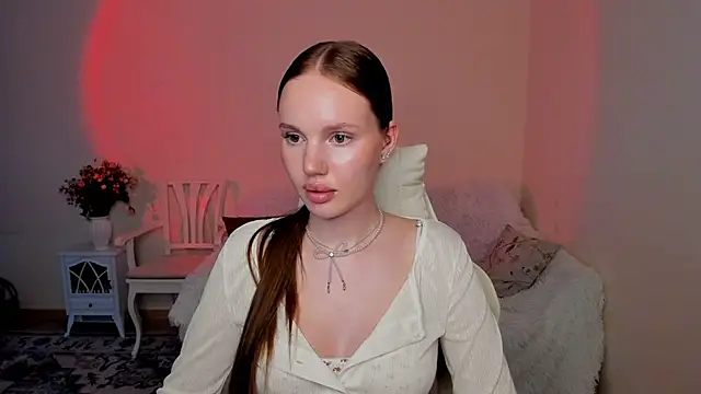 MishkaMe's Live XXX Chat