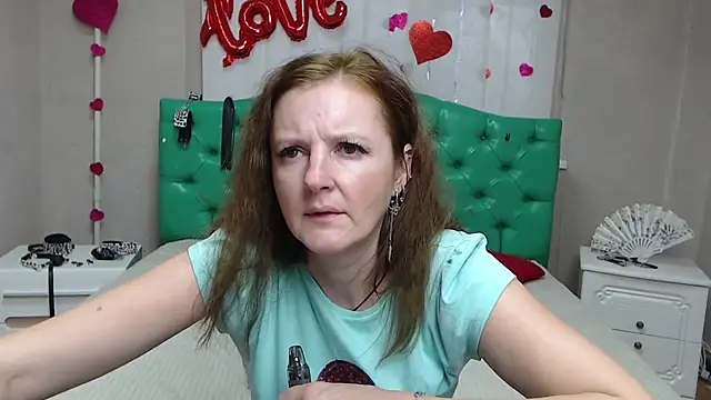 MeganPirs' Live XXX Chat