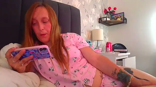 LucyRoseMae Adlı Modelin Canlı XXX Sohbeti