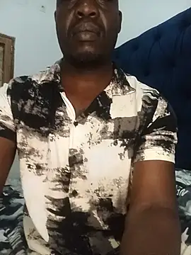 WaiterZim Show in webcam