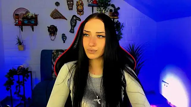 Chat +18 de MonicaLowes ao vivo