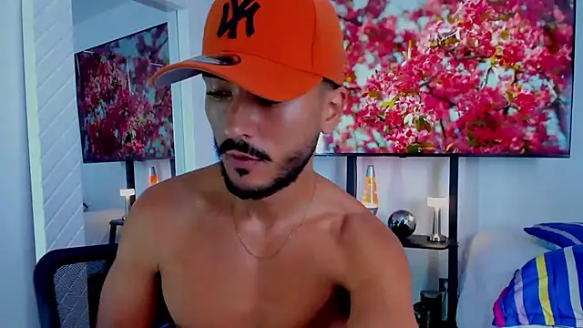 david__johnson372's Live XXX Chat