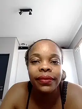 ebonysummer's Live XXX Chat