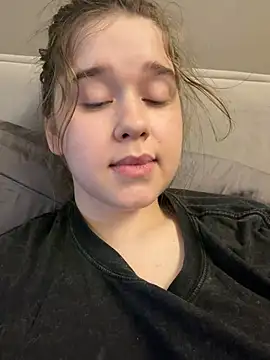 HornyGirlH's Webcam Show
