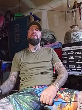 Beardedtattood XXX чат на живо
