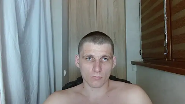 Вебкам-шоу Poliglotjoe1