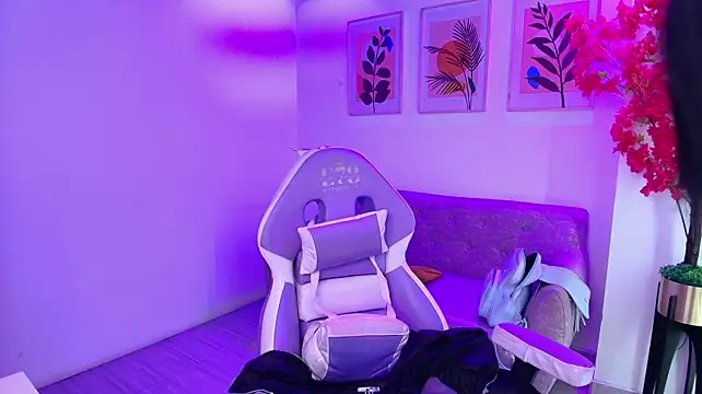 Czat XXX na żywo – Rainy_doll