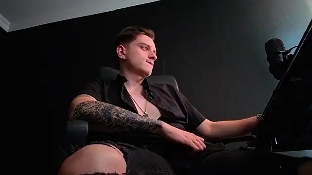 FelixStarkk: απευθείας συνομιλία ΧΧΧ