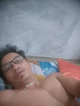 Chat XXX Live traiwe06