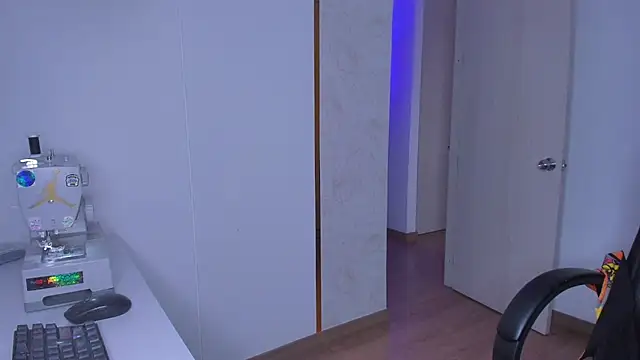 Lisegg_ Adlı Modelin Canlı XXX Sohbeti