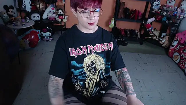 MissMiia2's Live XXX Chat