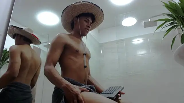 Chat XXX en directo de Colby_driscoll