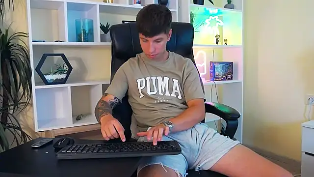 Онлайн чат XXX ThomasEdisonn