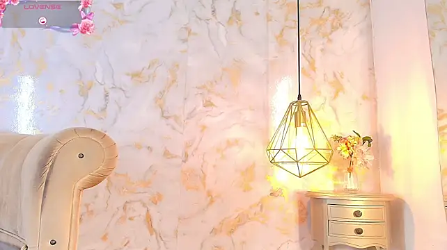 aidaadams 现场XXX聊天