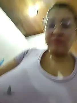 AlexxiaaMat's Live XXX Chat