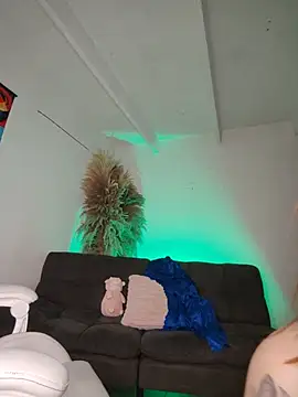 Chat XXX en directo de Bennuluspeach_