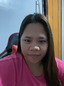 Chat XXX ao vivo de -CLARAMommy-