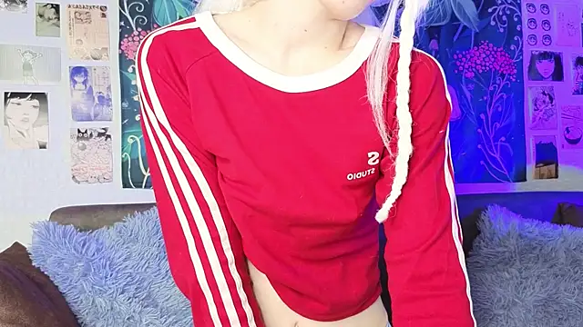 Chat +18 de PeacchyPawss ao vivo