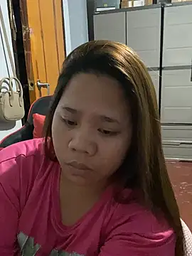 -CLARAMommy- Pertunjukan Webcam