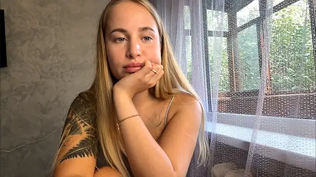 Živý XXX chat Micky_blush