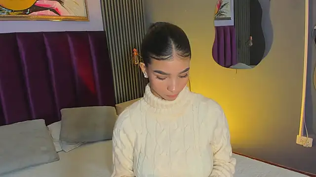 LauraAristizabal Adlı Modelin Canlı XXX Sohbeti