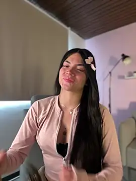 PamelaJonsom_ লাইভ XXX চ্যাট