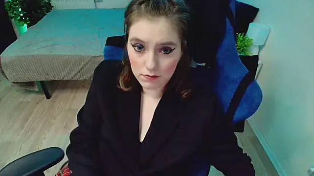 XXX chat uživo modela CranberryHot