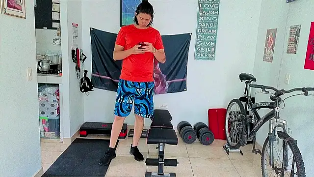 Andy_gray Show in webcam
