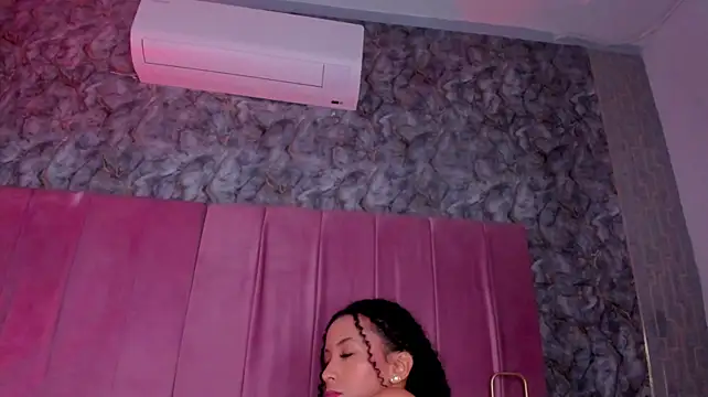 aliccecooper's Live XXX Chat