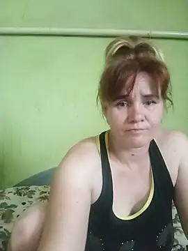 XXX chat uživo modela SannyMILF