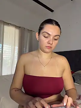 Eva_stark10 Adlı Modelin Canlı XXX Sohbeti