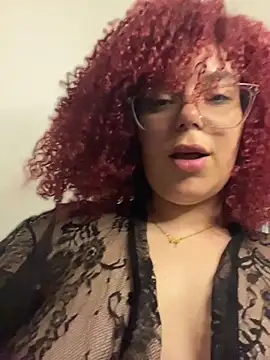 Leyah__ XXX чат на живо