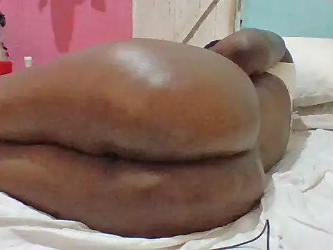 צ'אט XXX בשידור חי של Dark_Drippyboobs