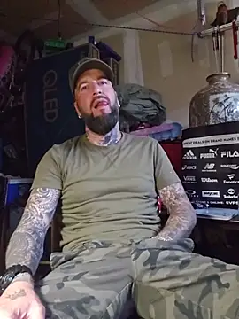 Sembang XXX Secara Langsung Beardedtattood
