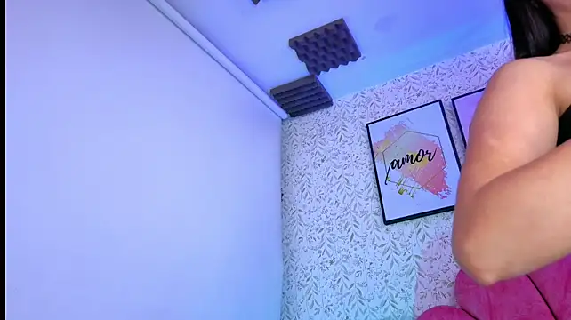 XXX chat uživo modela artemisa_aly