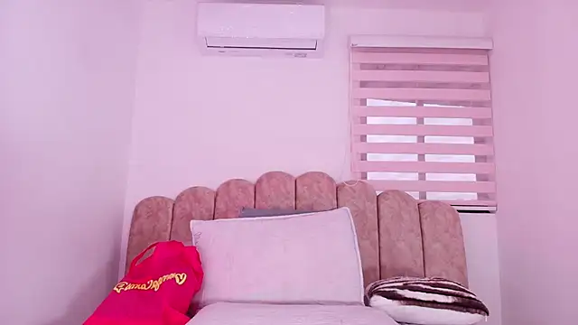 Malaia_thompson_ 웹캠 쇼
