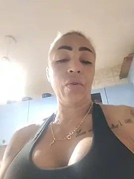 XXX chat uživo modela Alison_fitness