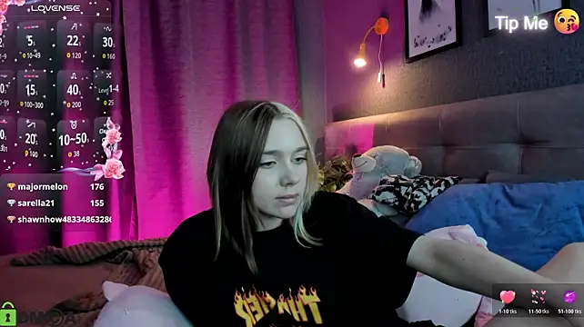 Lesi_Moonie01's Live XXX Chat