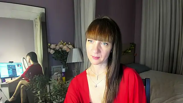 Katherine_Clark_: онлайн-секс-чат