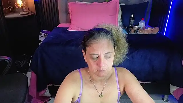 sasi_luna Live XXX-chat