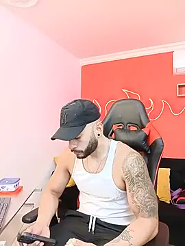 Czat XXX na żywo – Mike_savage3
