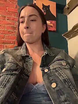 Chatroom XXX en direct de Holly_Play