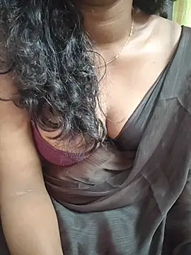 دردشة tamil_aruna69 الجنسية المباشرة