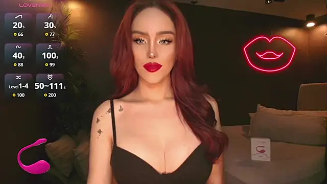 XXX chat uživo modela GoddessaXX