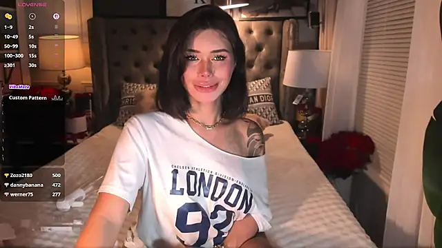 צ'אט XXX בשידור חי של ParisianDoll