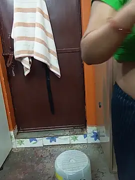 הופעת וובקאם של Manjudear