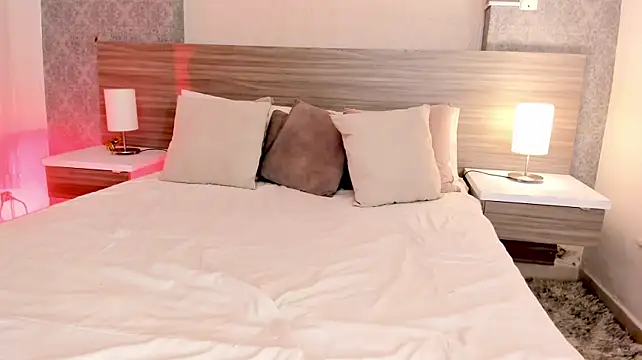 Mistyca Adlı Modelin Canlı XXX Sohbeti
