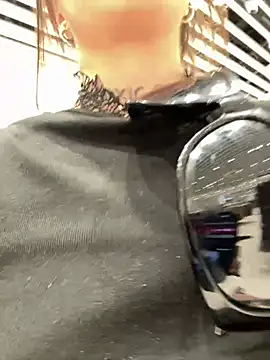 SaintSquirt Шоу с уебкамера