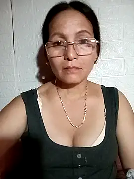 Sexy_cum123 élő XXX-chatje